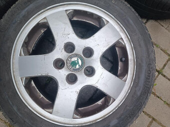Alu kola 6Jx14H2, 5x100, ET38 originál Skoda Fabia 1 - 5