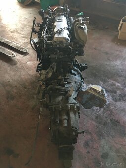 Motor+ převodovka Iveco Daily 2,8 JTD - 5