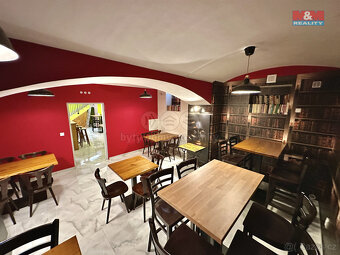 Prodej obchod a služby, 72 m², Praha, ul. Víta Nejedlého - 5