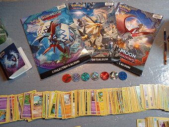 Prodám sadu asi 800 pokémon karet - 5