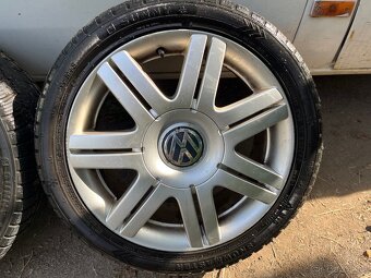 Originál ALU Passat 5x112 Phoenix R17 - 5