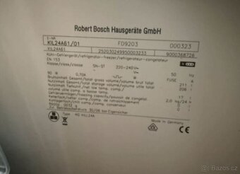 Prostorná dubová linka se spotřebiči, 4937 - 5