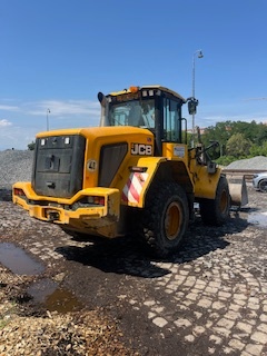 Nakladač JCB 427 - 5