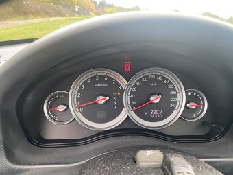 Subaru Outback 2.5i PANORAMA 121 kw automat - 5