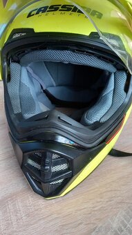 Integrální přilba. - 5