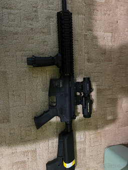 Airsoft M4 - 5