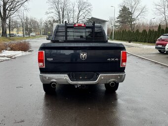 Dodge RAM 1500 - 5