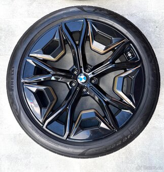 BMW R22 IX orig. 22" alu disky s Letní Pirelli Xm - 5