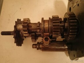 Převodovka (plus díly) Hurth na starý čtyřtaktní motocykl - 5