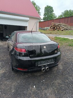 Alfa Romeo GT 1.9 Jtdm 110kw - 5