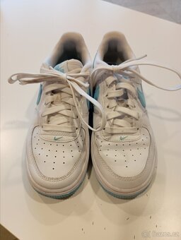 Nike - 5