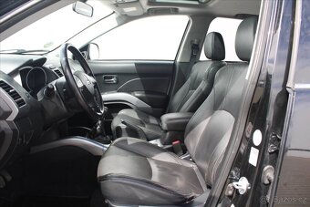 Mitsubishi Outlander 2.0 DI-D 4x4 7-MÍST 1.MAJ. ČR (2009) - 5