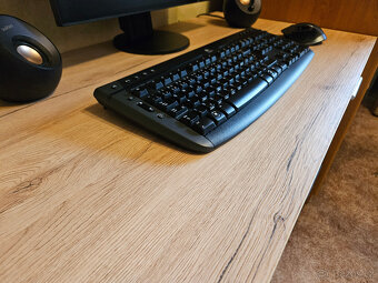 Malý kancelářský /pracovní, psací nebo PC/ stůl, světlý dub - 5