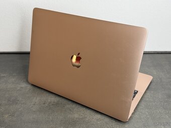 MacBook Air 13'' 2020 / M1 / 8GB / 256GB SSD / Gold - 5