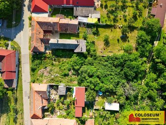 Hrádek u Znojma, pozemek pro bydlení, 1.206 m2, sítě - pozem - 5