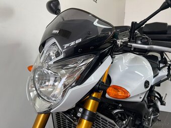Yamaha FZ 8 N - 5