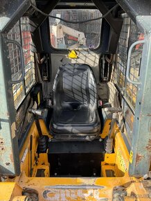 Prodam GEHL 3635 - 5