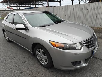 Honda Accord 2.0 115 kW i-VTEC 2009 benzín - 5