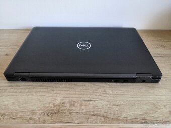 Dell 5580 i7 7600U / 8 RAM / WIN 10 / čtěte - 5