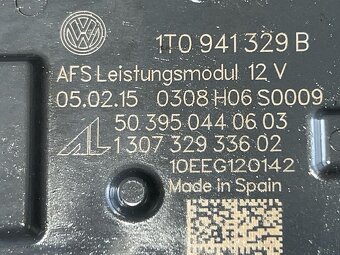 Pravý biXenon xenon světlo AFS LED 5E1941016B Škoda Octavia - 5