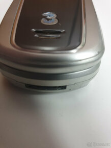 LG U8130, pro sběratele - 5