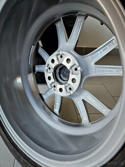 Orig. BMW 3 Zimní 225/50/17 Continental - zánovní - 5