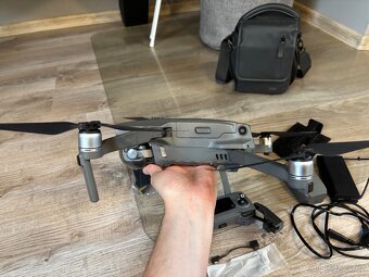 DJI MAVIC 2 PRO - FLY MORE COMBO - 5