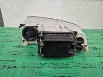 přední halogenový světlomet Škoda Octavia - 5