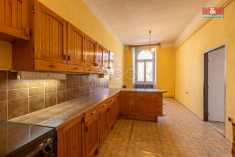 Prodej obchodního objektu, 1353 m², Louny, ul. Mírové náměst - 5