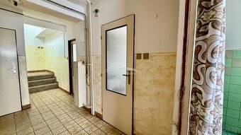 Pronájem rodinného domu 4+1 se zahradou a garáží – Cetoraz u - 5