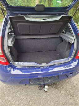 Dacia Sandero - 5