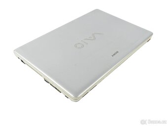 15,6" Sony vaio, 4gb ram, 500gb hdd, windows 7, dualcore - 5