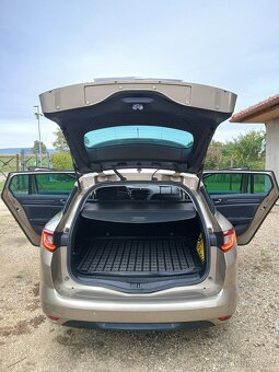 Renault megane grandtour - 5