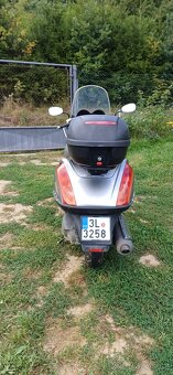 Aprilia Atlantic 500 - 5