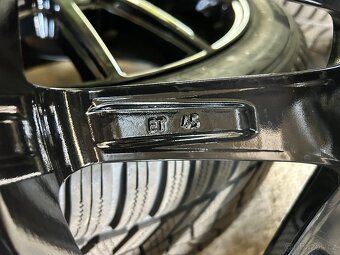 Volvo ,Ford , Smart ,5x108 R19 ,235/45/19 zimní sada - 5