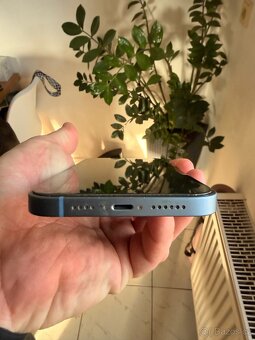 Prodám iPhone 14 Plus 128GB 87% baterie - 5