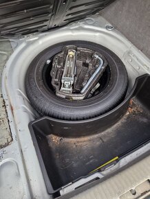 Díly na golf4 1,6 74kw - 5