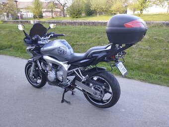 Yamaha FZ6 S r.v 2007, 51 000km, laděné výfuky, doplňky - 5