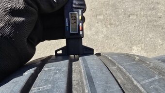 Letní pneu 225/55/17 Good Year Run Flat - 5