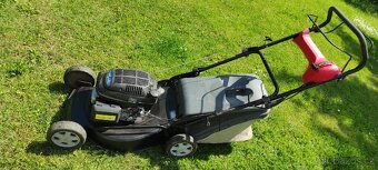 Benzínová sekačka Honda 53cm s pojezdem - 5