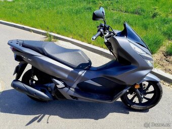 Honda PCX 125, s ABS,1 majitel, původ CZ, rok 2019 - 5