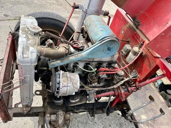 Traktor motor Š 1202 tuhá náprava z Multicaru dvě převodovky - 5