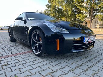 Nissan 350z - 5