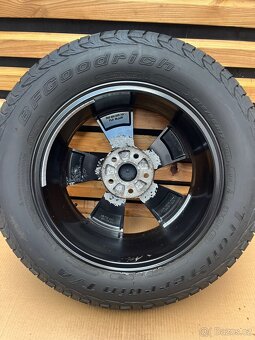 Alu originální kola Škoda Nanuqpneu BFGoodrich 5x112 ❄️ - 5