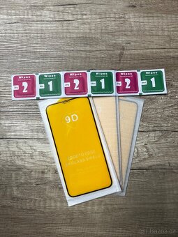 Predám apple IPhone XR čierny 64GB - 5
