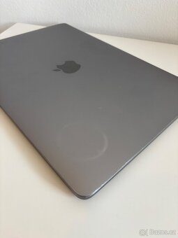 MacBook Pro 13" 2018 - 5