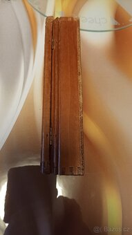 Stará krabička na cigarety. - 5