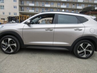 Hyundai Tucson 1.7 CRDI - 5