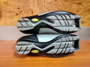 Boty na běžky FISCHER RCJ SKATE vel. 36 na NNN - 5