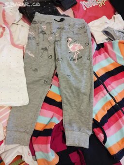 Dětské dívčí oblečení 4 až 6 let - 5